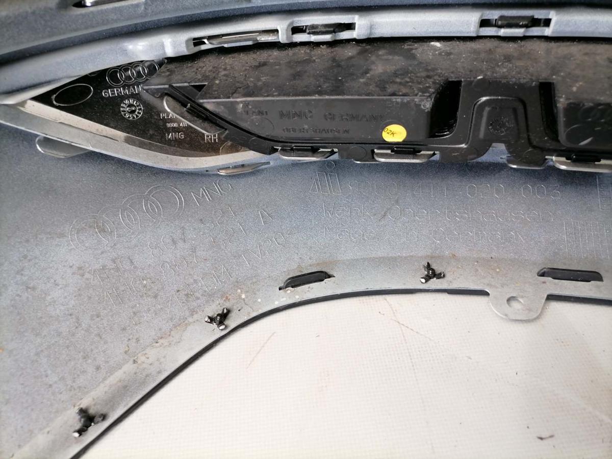 Audi A8 D5 F8 original Sto&szlig;stange Stossf&auml;nger hinten Bj.2018